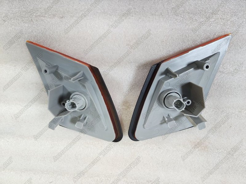 Поворотники габариты передние Mark 2 1992-1996 90