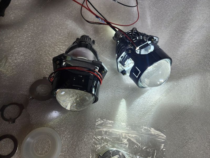 BI LED Линзы в фары передний BI LED Линзы в фары передний