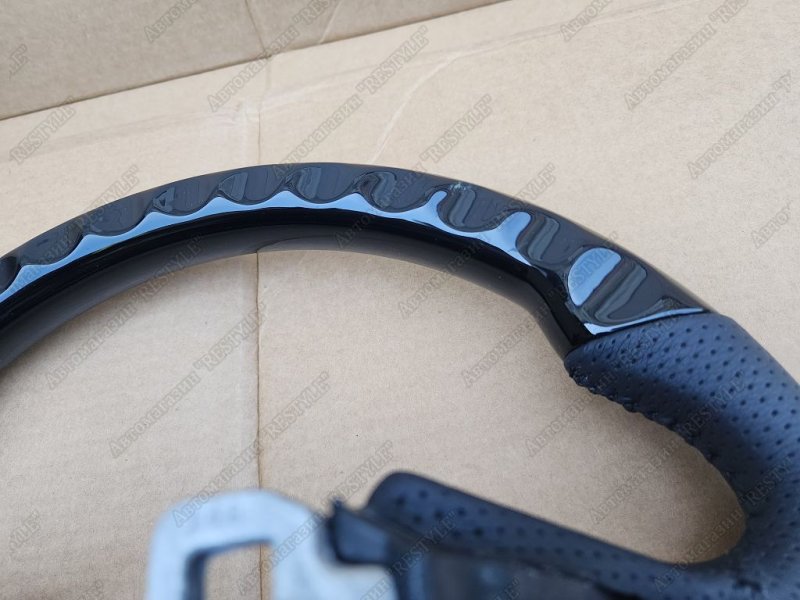 Руль SHUTTLE VEZEL FIT 2013-2019