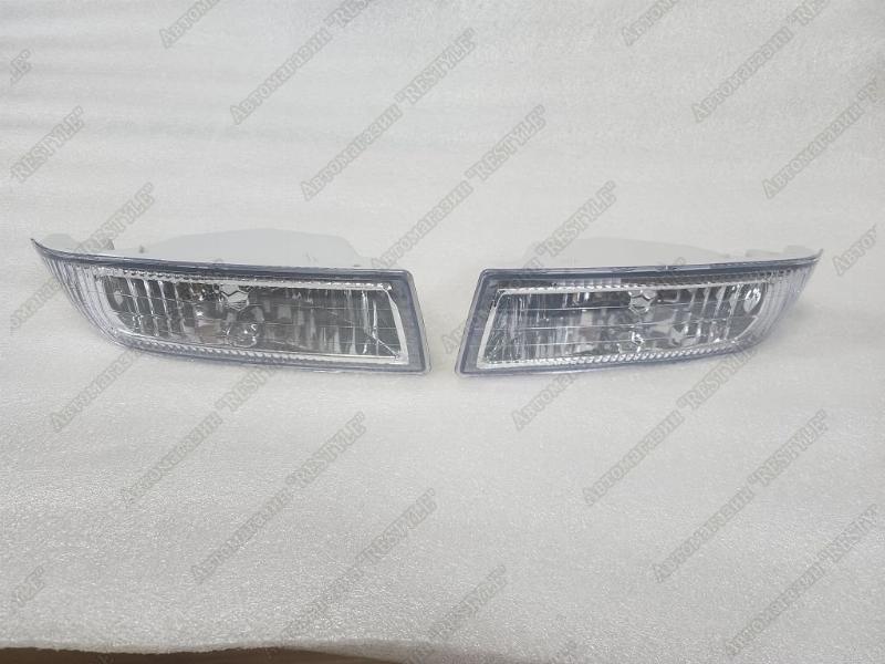 Туманки передние TOYOTA corolla 120 TYJ-01-0367 новая