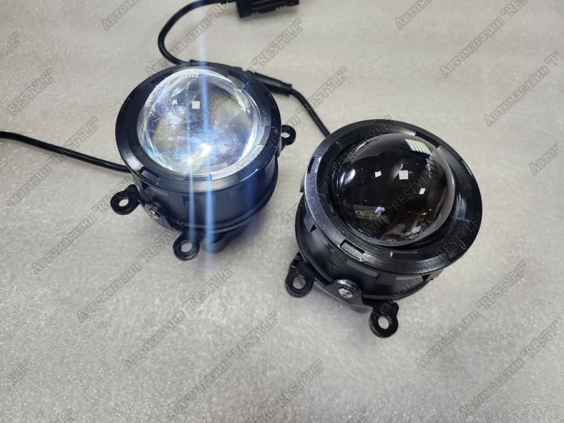 Туманки передние Honda 98Q95299 новая