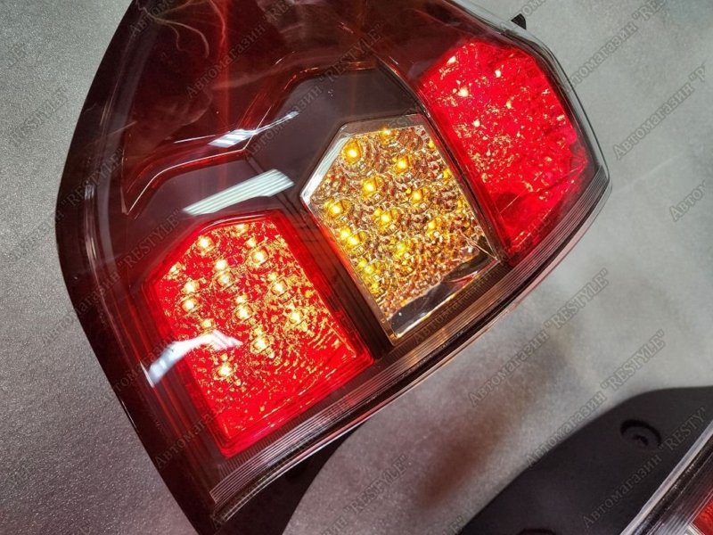 Стопы (задние фонари) задние Forester 2007-2012 SH
