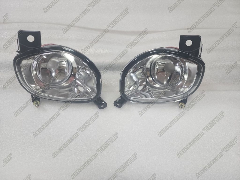 Туманки передние TOYOTA avensis 2003-2006 250 47002 новая