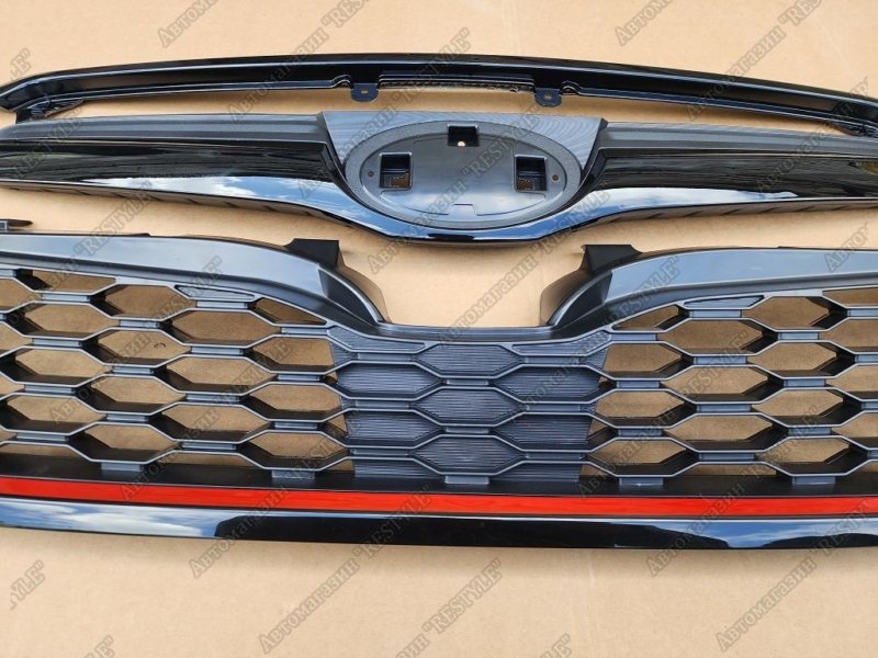 Решетка радиатора передняя Forester 2012-2015 SJ5