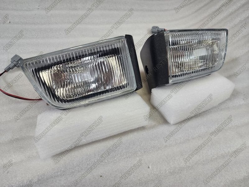 Туманки передние Nissan cefiro 1994-1996 215-2012 новая