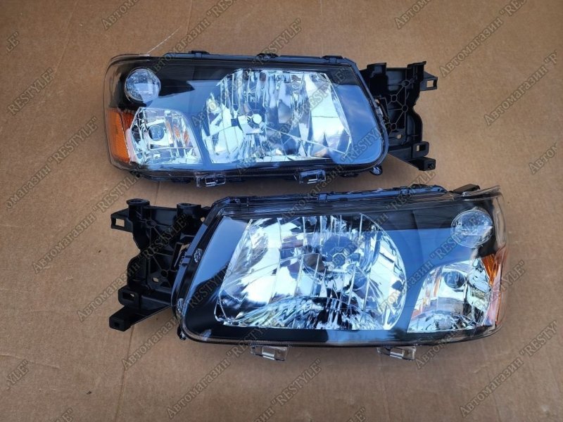 Фары передние Subaru Forester 2002-2005 SG A1011A новая