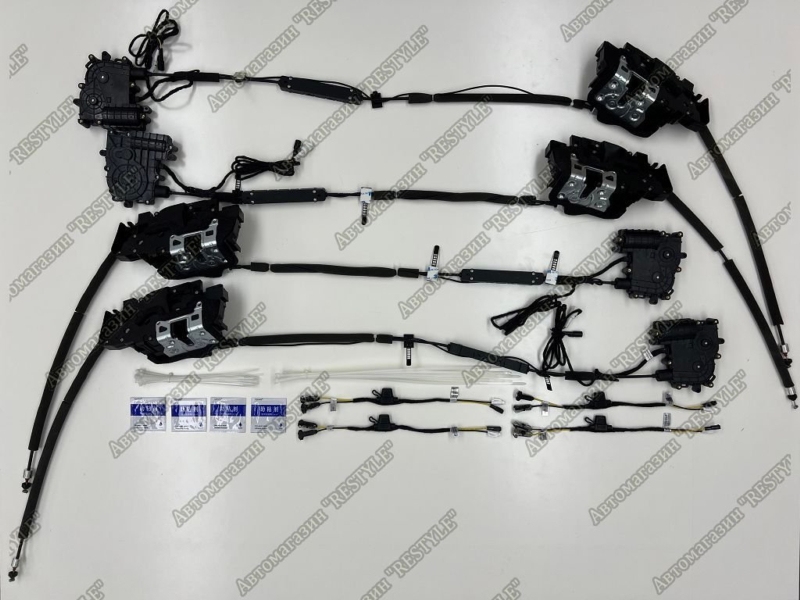 Доводчики дверей Mercedes-benz GLC Mercedes015 новая