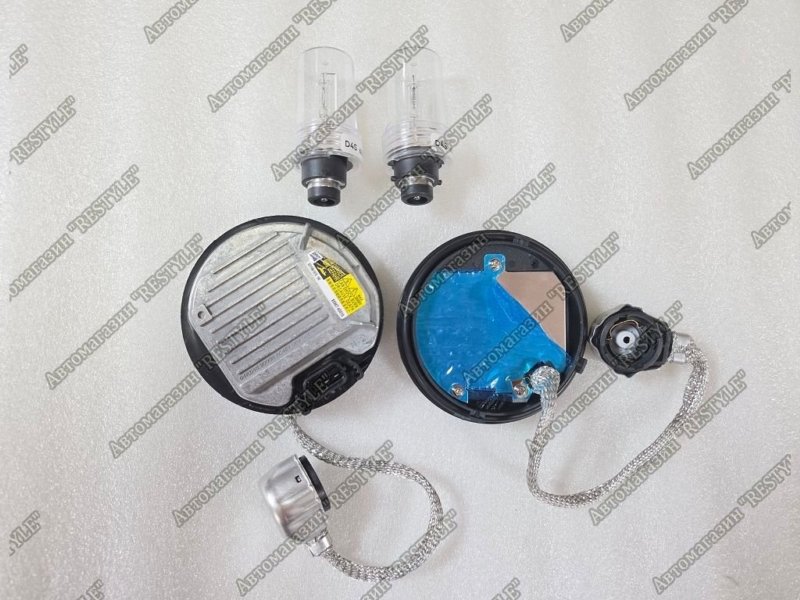 Блок розжига ксенона передний Toyota Land cruiser 2012-2021 200 98W954-332 новая