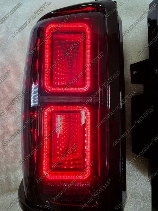 Стопы (задние фонари) задние pajero 1991-1999