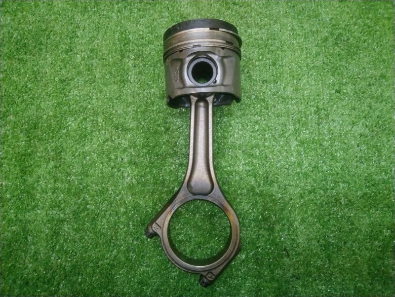 Шатун с поршнем Discovery 2007 L319 276DT