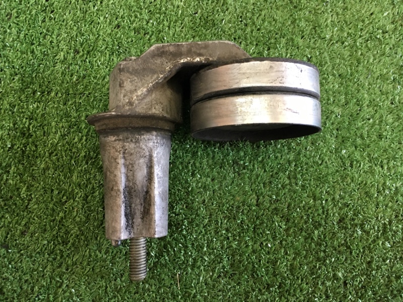 Ролик обводной навесного оборудования Discovery 2007 L319 276DT Ролик обводной навесного оборудования Discovery 2007 L319 276DT