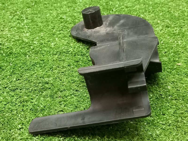 Кронштейн Land Rover Discovery L319 448PN