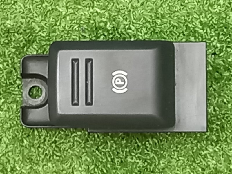 Кнопка стояночного тормоза Land Rover Discovery 2006 L319 448PN YUG500320PVJ контрактная