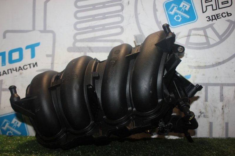 Коллектор впускной Cabrio  R56 N12B16AA