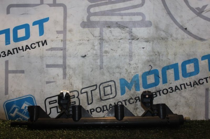 Топливная рампа Peugeot C3 5F01 Топливная рампа Peugeot C3 5F01