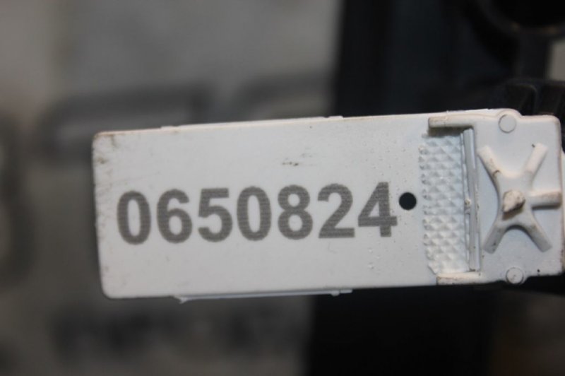 Топливная рампа C3 5F01 Топливная рампа C3 5F01