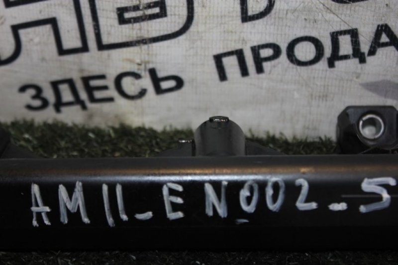 Топливная рампа C3  5F01