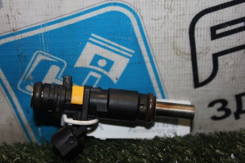 Форсунка топливная Peugeot  2008  R56 EP6 V752817680 контрактная