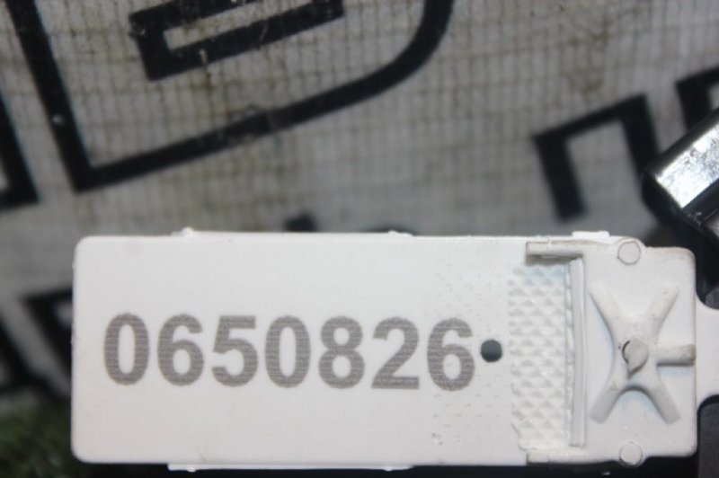 Форсунка топливная 2008  R56 EP6