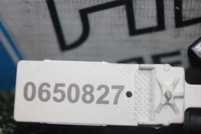 Форсунка топливная 2008  R56 EP6