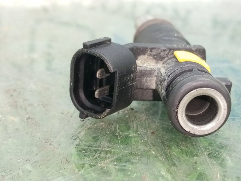 Форсунка топливная 207 5FS (5F01) Форсунка топливная 207 5FS (5F01)