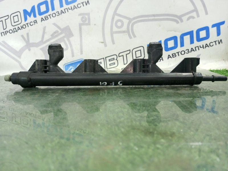 Топливная рампа 207 5FS (5F01) Топливная рампа 207 5FS (5F01)