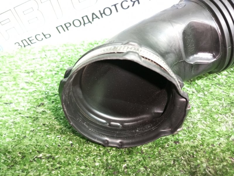 Патрубок воздушного фильтра C3 5F01 Патрубок воздушного фильтра C3 5F01