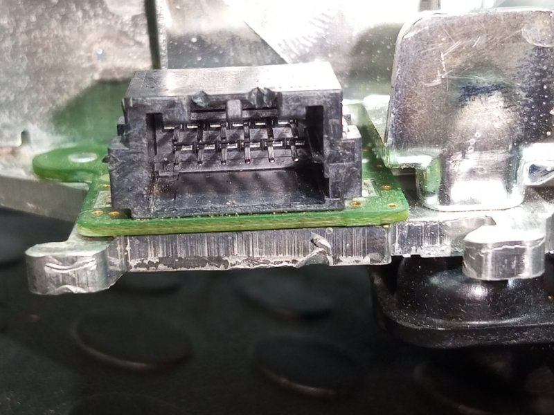 Линза фары левая Cooper Hatch F56