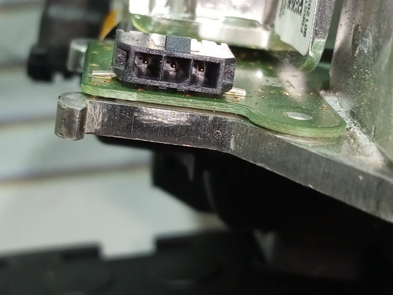 Линза фары левая Cooper Hatch F56