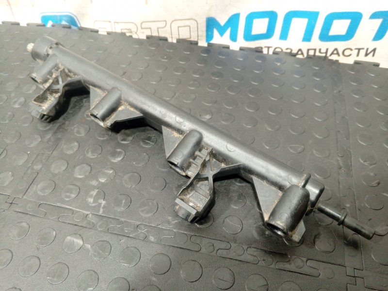 Топливная рампа 308 4A/C 5F01 Топливная рампа 308 4A/C 5F01