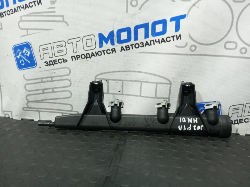 Топливная рампа Peugeot 301 PSA HM01 EB2M HMY Топливная рампа Peugeot 301 PSA HM01 EB2M HMY
