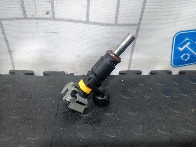 Форсунка топливная 207 WA 5F01 5FS EP6C EP6 5FW Форсунка топливная 207 WA 5F01 5FS EP6C EP6 5FW