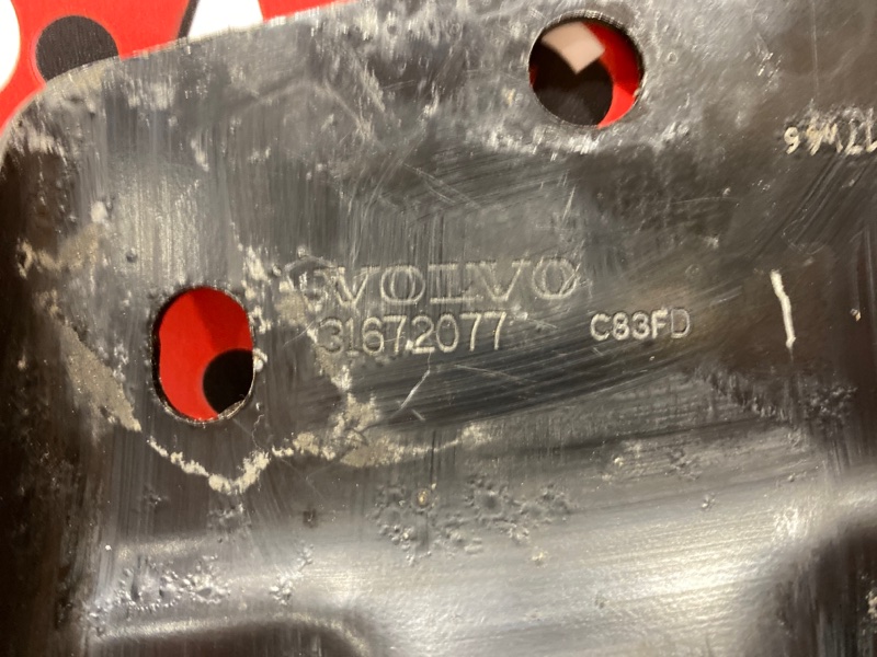 Кронштейн XC60 2019 джип/SUV 5дв. D4204T14