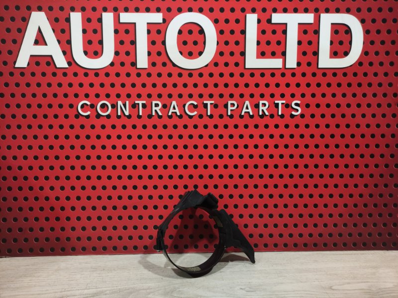 Кронштейн Jeep Grand Cherokee 2016 WK2 VM63D 52124927AG контрактная