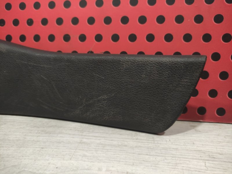 Накладка порога Jeep Grand Cherokee WK2 VM63D