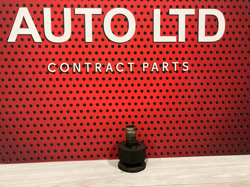 Подушка рамы Toyota Land Cruiser 2013 200 1VD 52206-60030 контрактная
