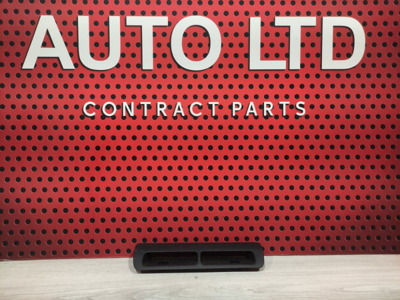 Дефлектор обдува салона Toyota Land Cruiser 2013 200 1VD 87217-30240 контрактная