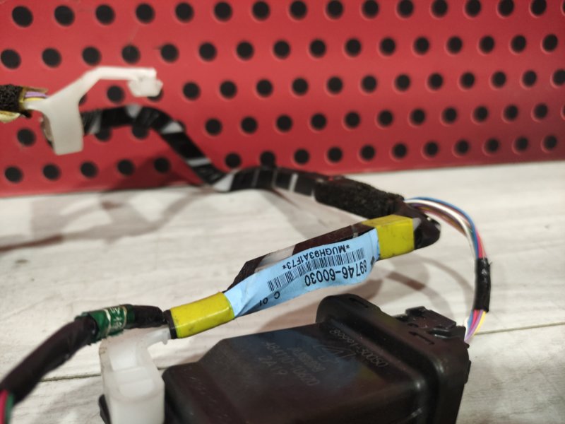 Антенна бесключевого доступа Land Cruiser 2013 200 1VD