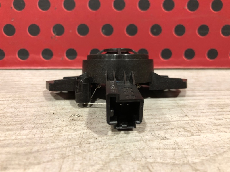 Динамик XC90 2018 джип/SUV 5дв. B4204T34