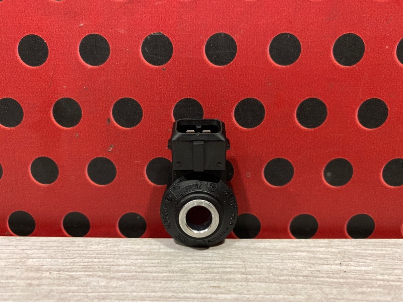 Датчик детонации BMW 5 2023 G31 B48B20A 13627636937 контрактная