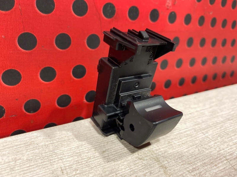 Кнопка стеклоподъемника Lexus UX MZAH10R-AWXBBW M20AFXS