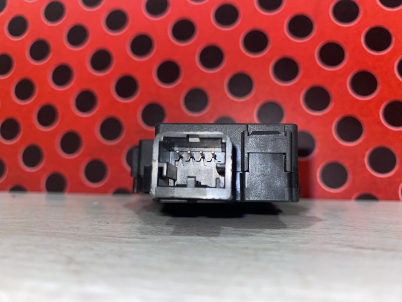 Моторчик заслонки печки Porsche Macan 95B CYP