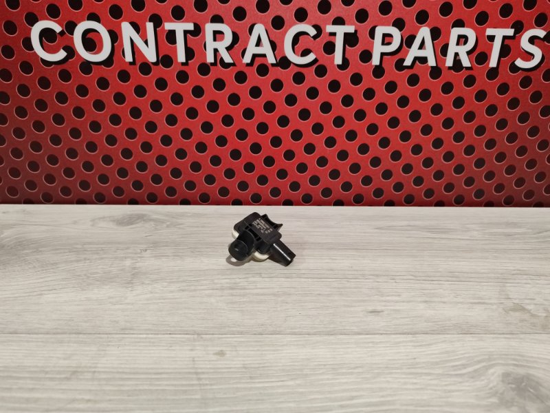 Датчик удара Mercedes-Benz GLE 2018 W166 651 A1668210351 контрактная