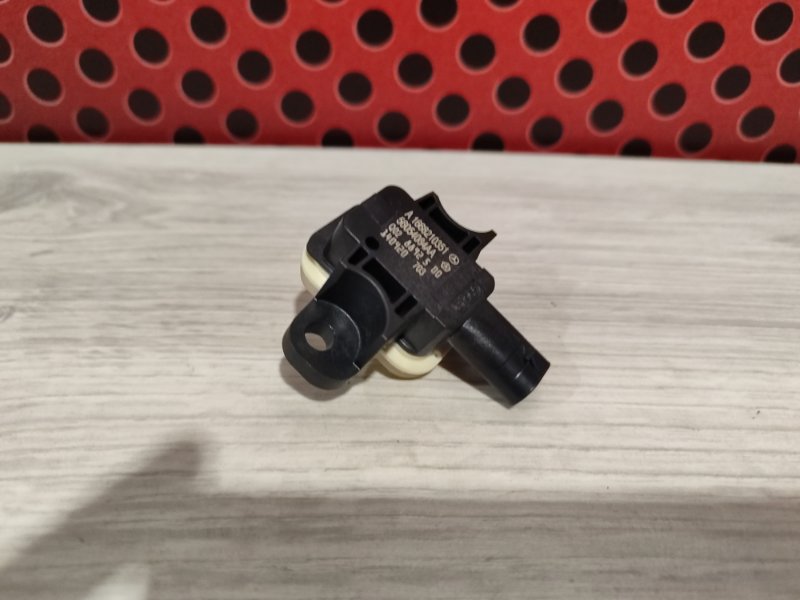 Датчик удара GLE 2018 W166 651