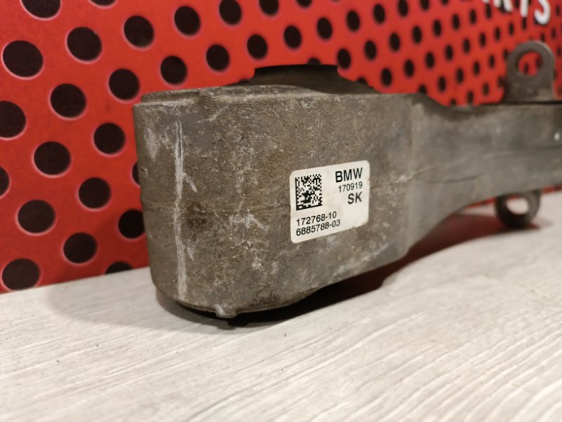 Кронштейн КПП X1 2019 F48 B38