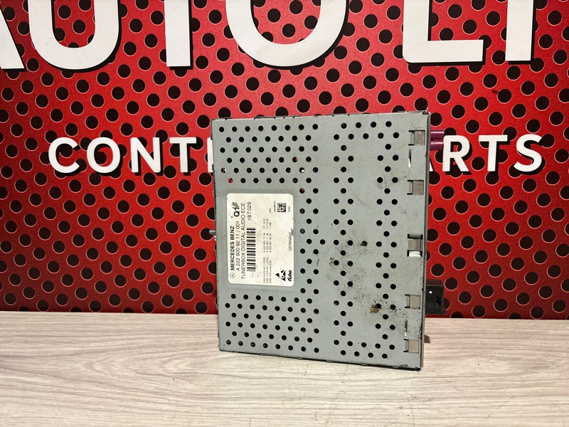 TV Тюнер Mercedes-Benz S-Class 2016 W222 642 A2229009211 контрактная