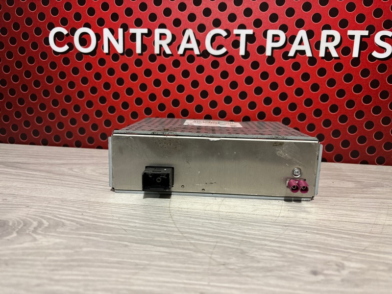 TV Тюнер S-Class 2016 W222 642