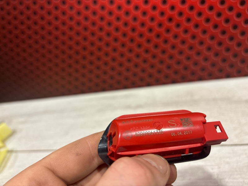 Фонарь салона (плафон) S-Class 2016 W222 642