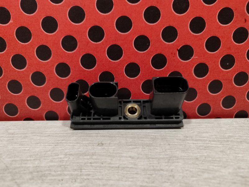 Реле BMW X6 2020 G06 B57D30B 3.0d M-Pack 8476573 контрактная