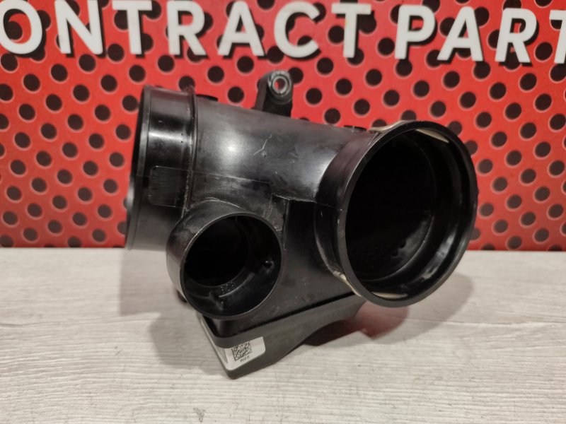 Корпус воздушного фильтра X6 2020 G06 B57D30B 3.0d M-Pack